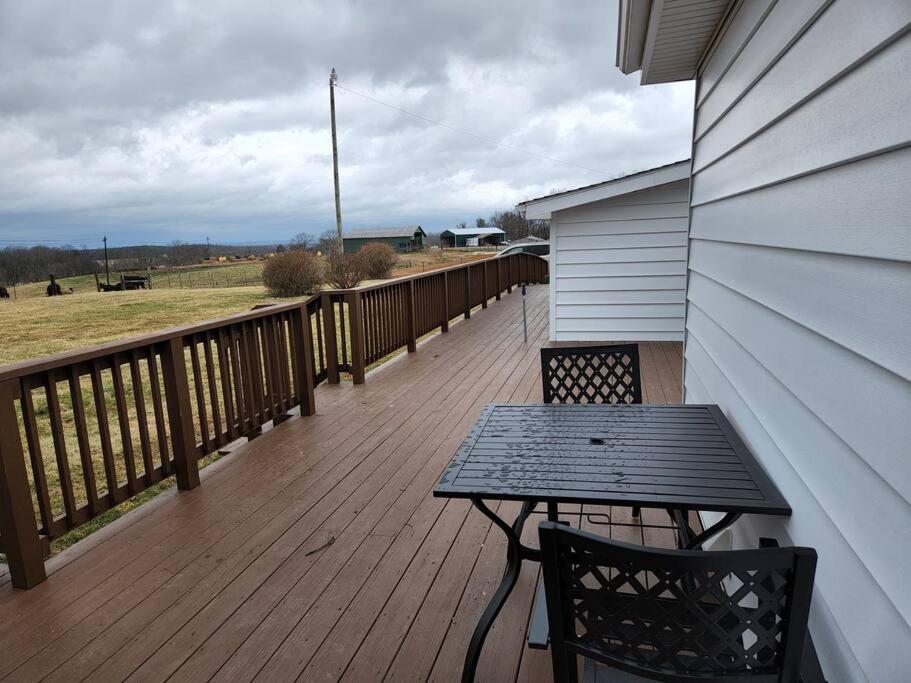 Spacious Family Farmhouse Pikeville エクステリア 写真